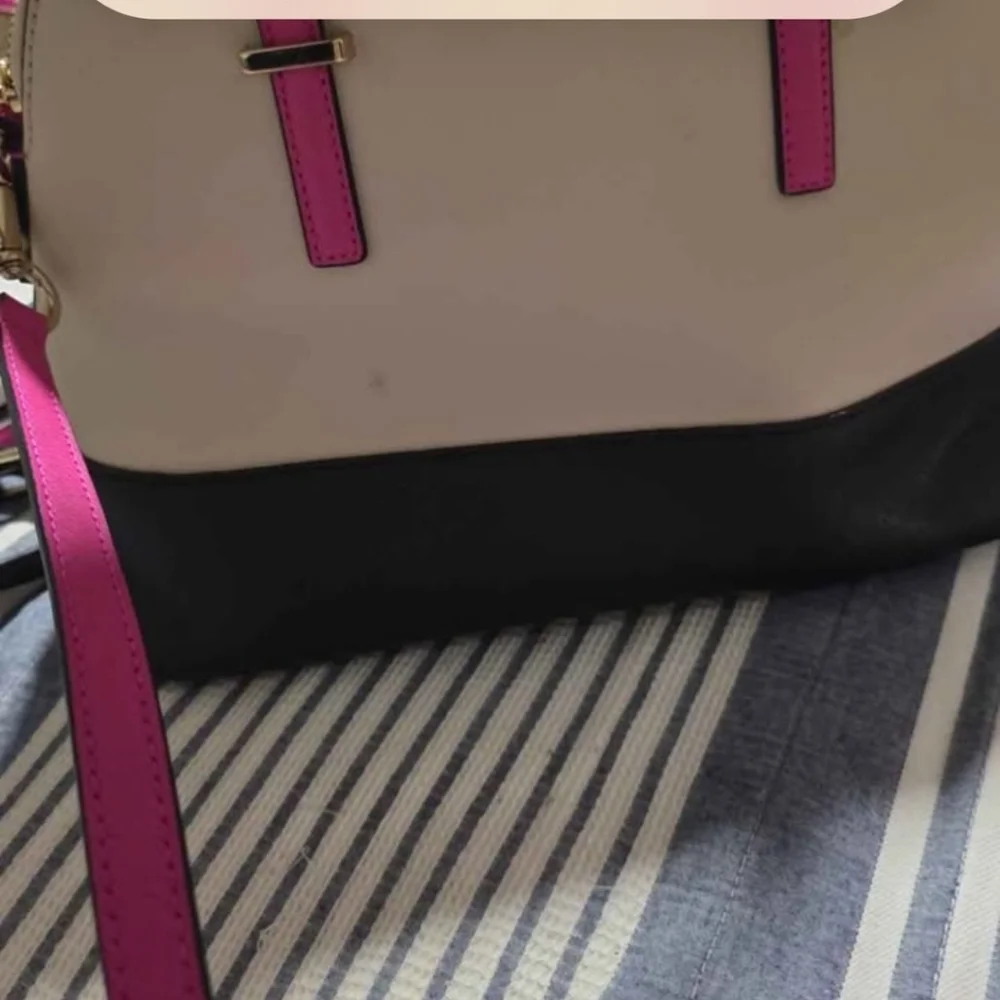 Kate spade purse
